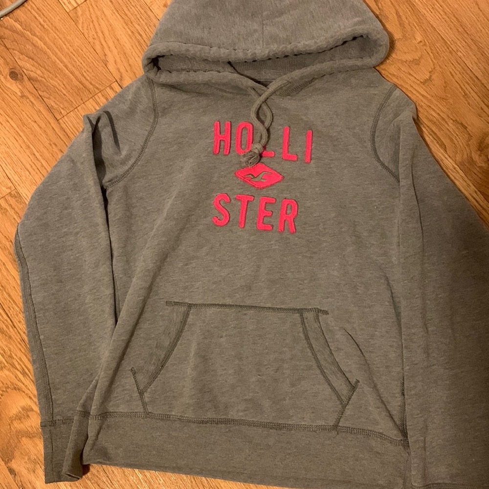 Juniors GUC Hollister hoodie